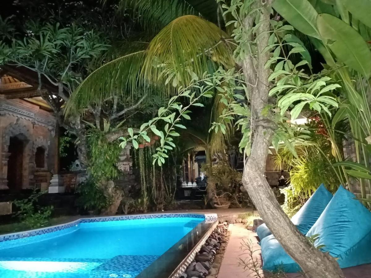Green Palace Homestay Batununggul Zewnętrze zdjęcie
