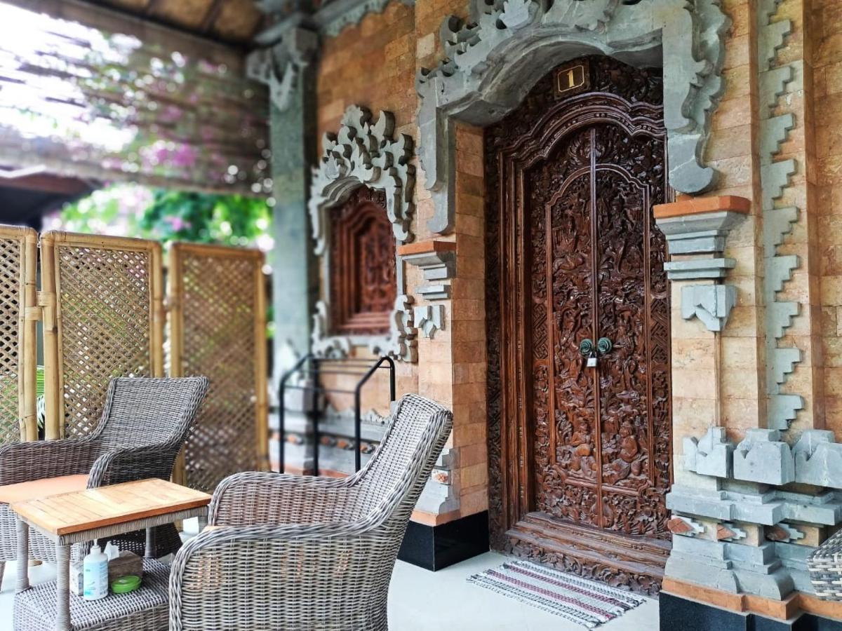 Green Palace Homestay Batununggul Zewnętrze zdjęcie