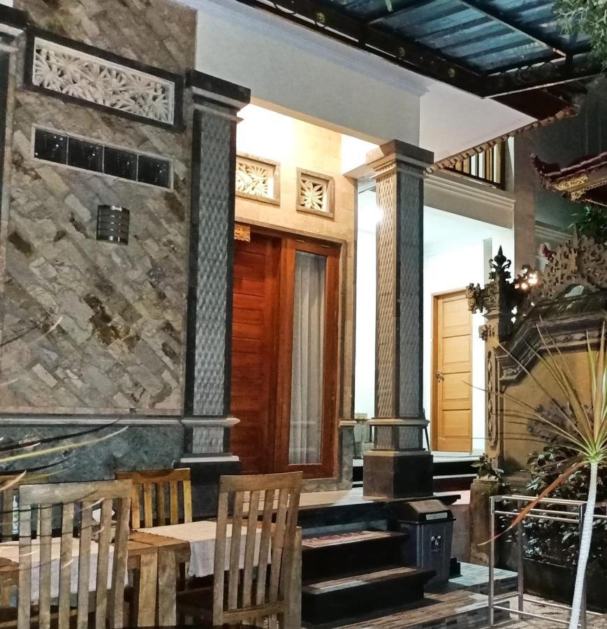 Green Palace Homestay Batununggul Zewnętrze zdjęcie