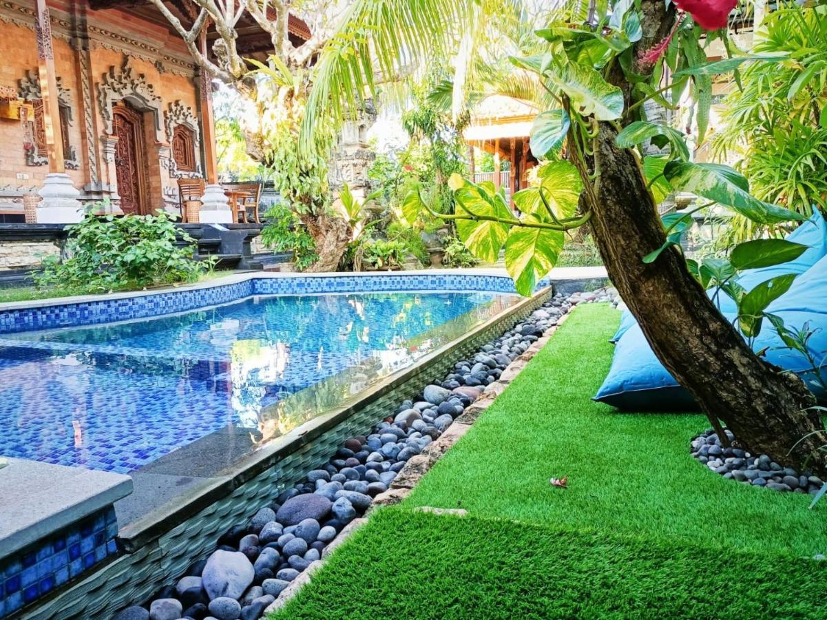 Green Palace Homestay Batununggul Zewnętrze zdjęcie