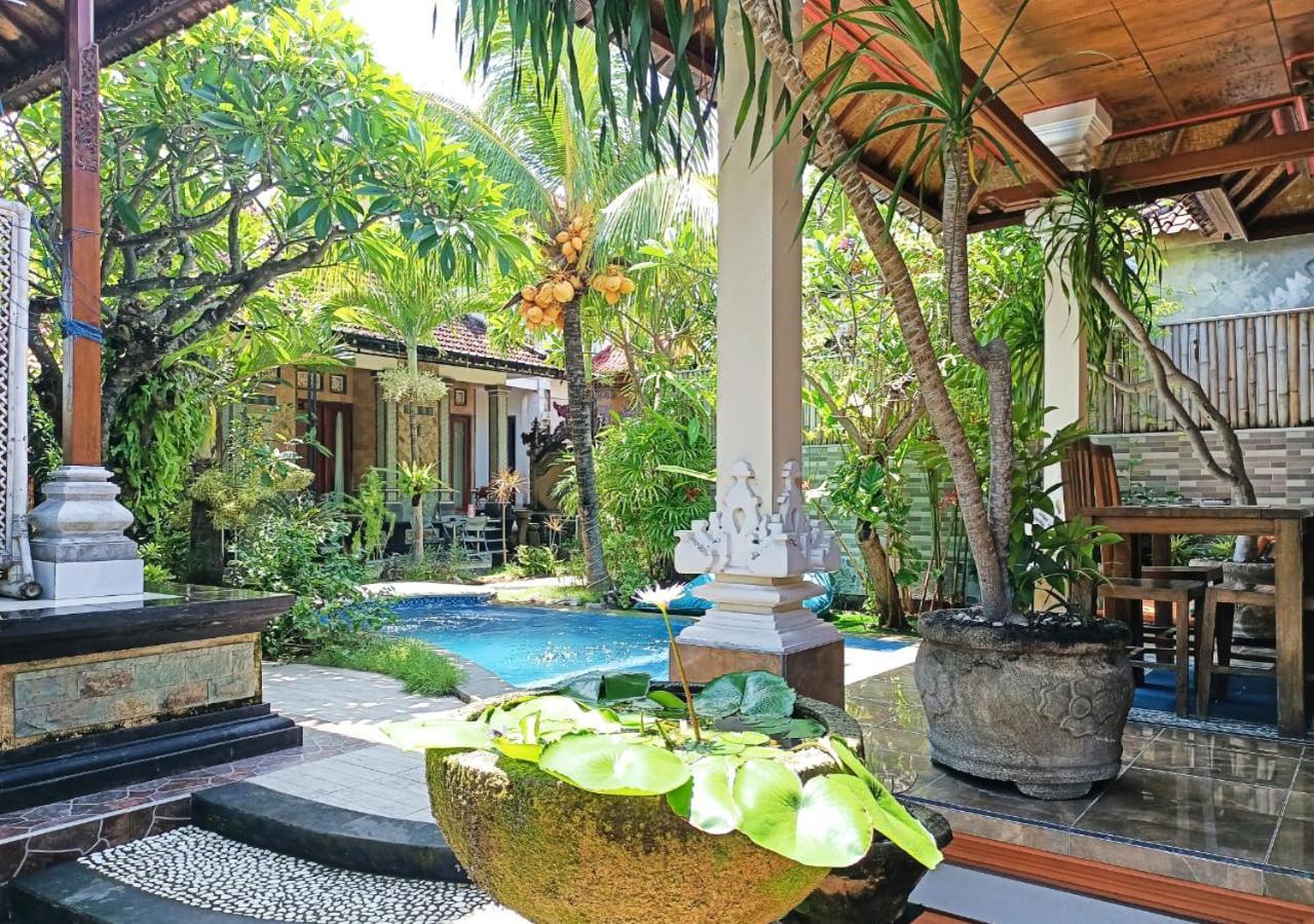 Green Palace Homestay Batununggul Zewnętrze zdjęcie