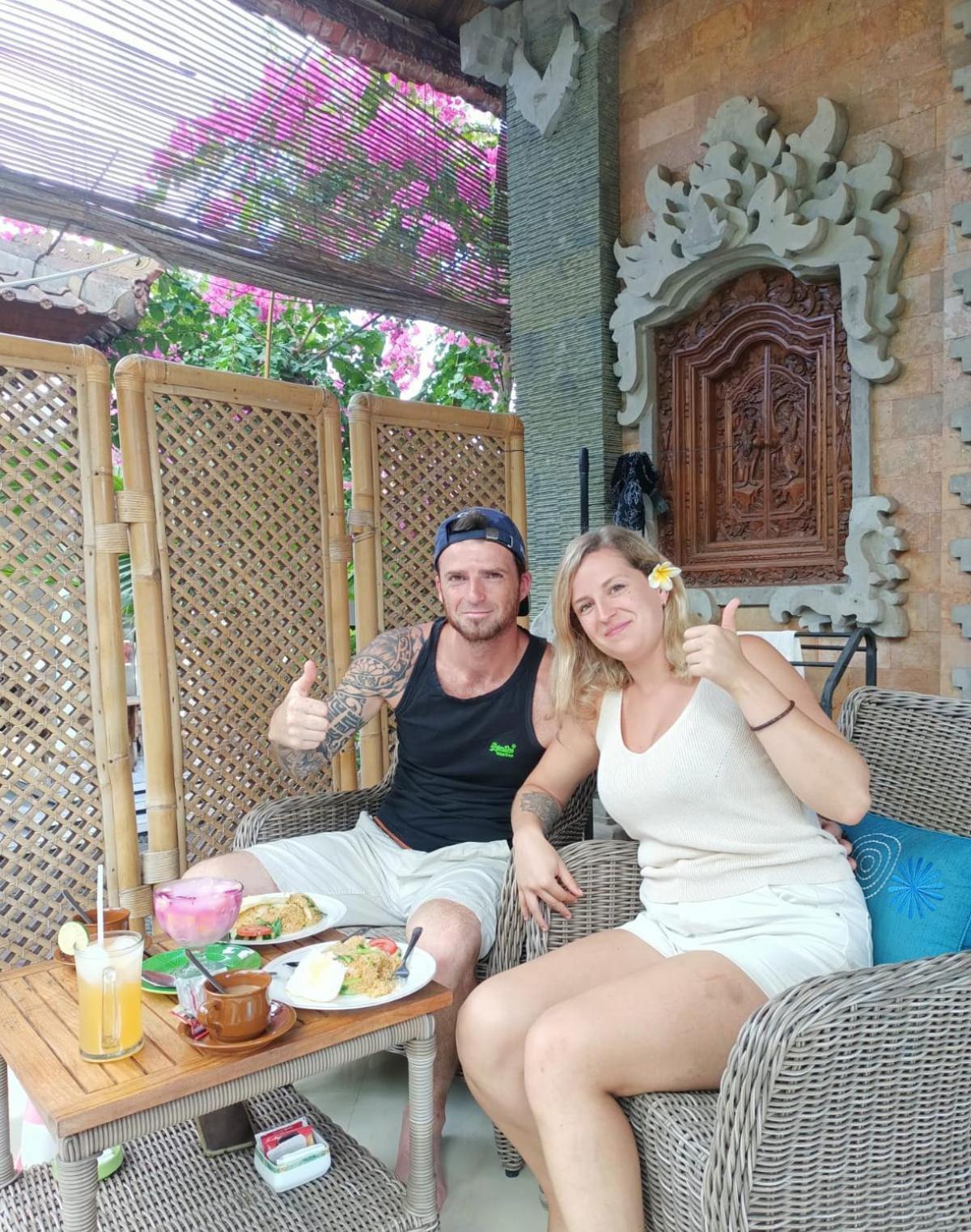 Green Palace Homestay Batununggul Zewnętrze zdjęcie