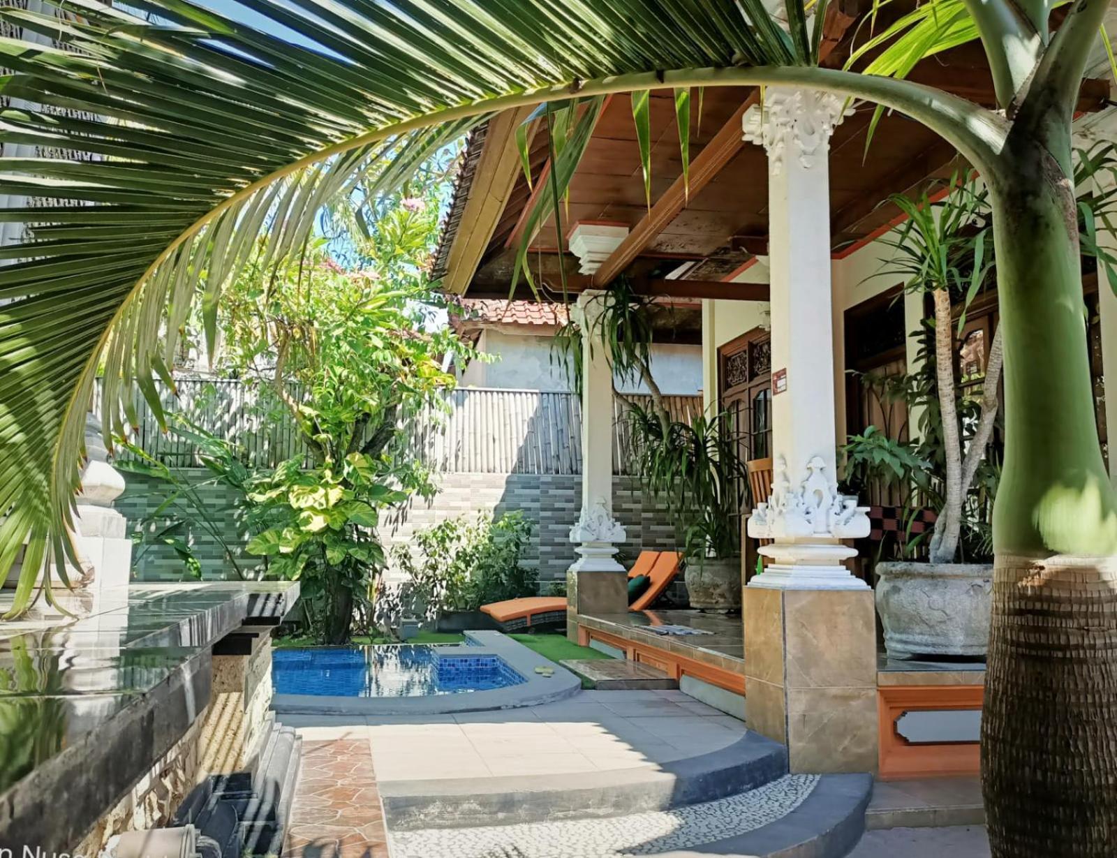 Green Palace Homestay Batununggul Zewnętrze zdjęcie