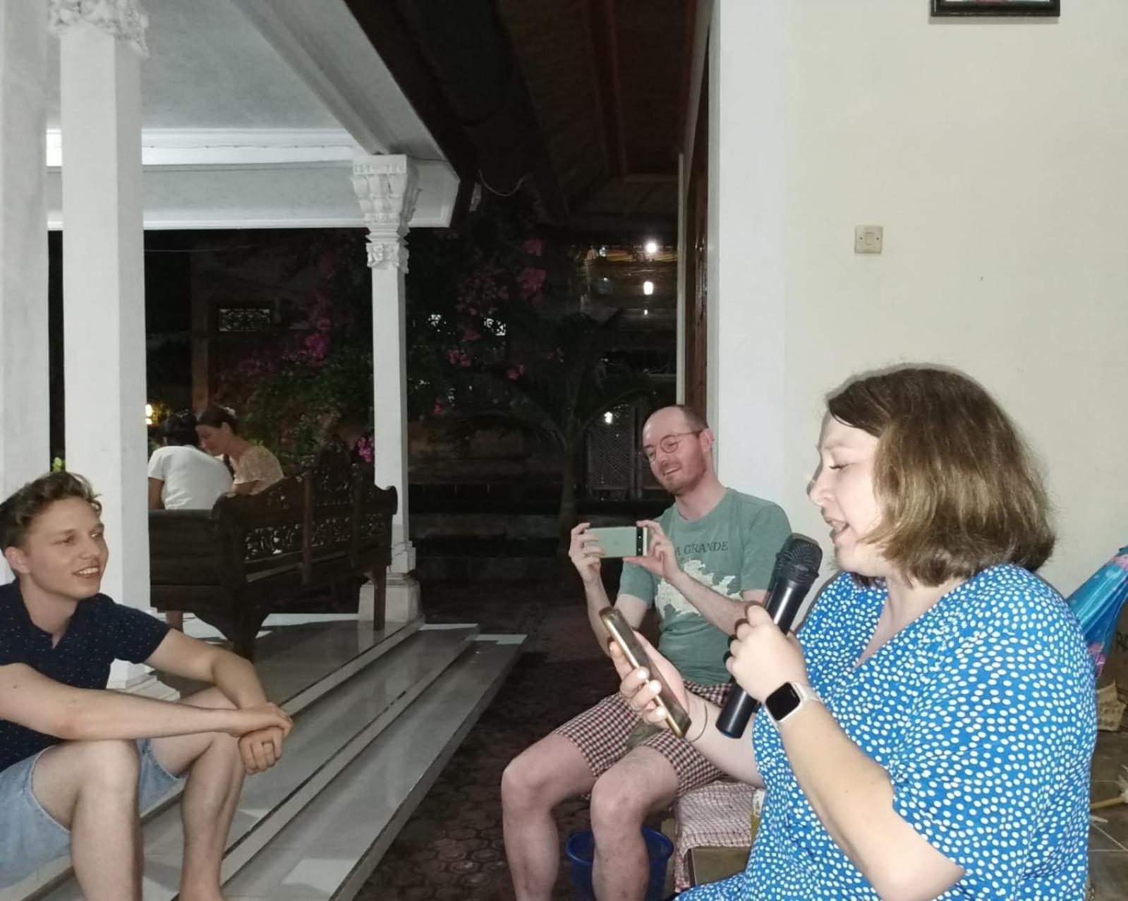 Green Palace Homestay Batununggul Zewnętrze zdjęcie